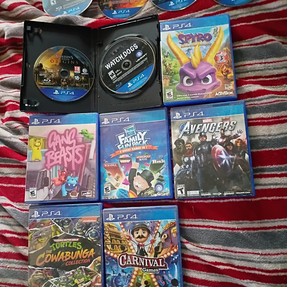 Sony PS4 Game Set with Blue Cases